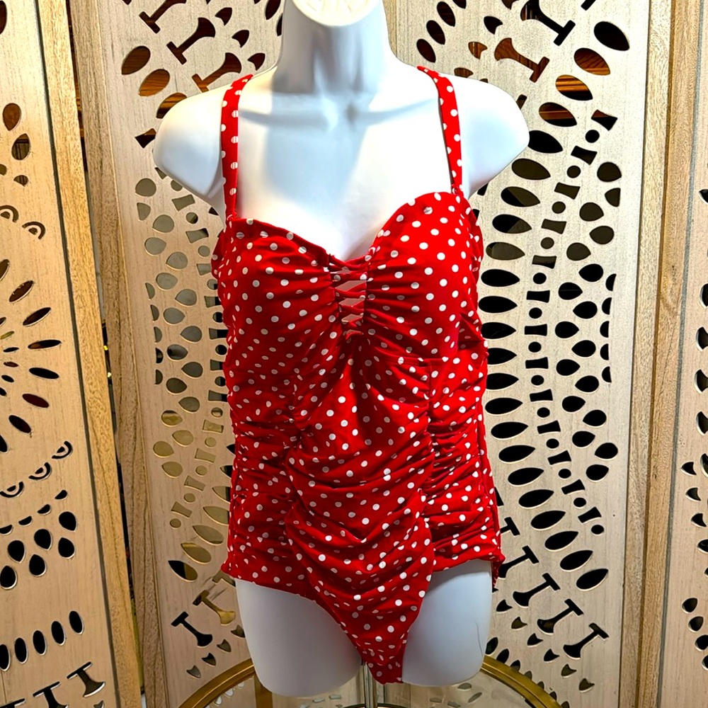 Torrid Red & White Polka Dot Swimsuit sz 0X